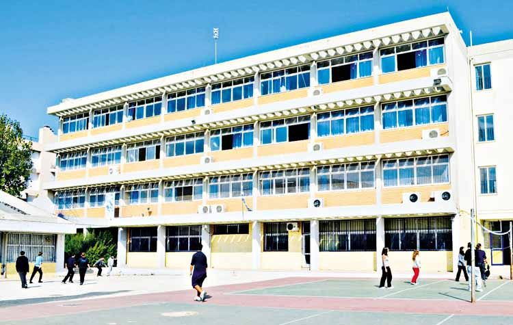 Σύλλογος Διδασκόντων 2ου Λυκείου: «Ανησυχία και αγανάκτηση για την κατάσταση του σχολείου»