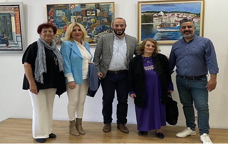 Δήμος Μπροστά+: «Παρόντες στην έκθεση της Ομάδας εικαστικών καλλιτεχνών»