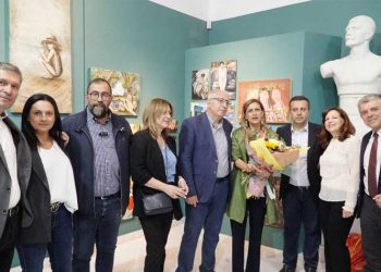 Την έκθεση ζωγραφικής ενηλίκων του Κέντρου Τέχνης και Πολιτισμού εγκαινίασε ο δήμαρχος