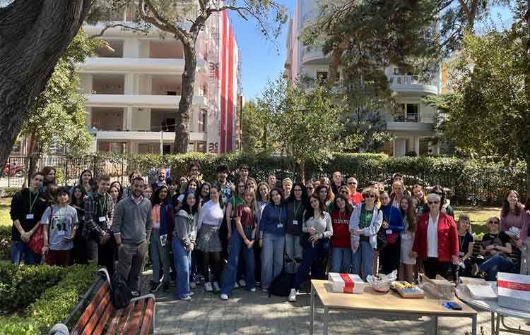 Σε «κυψέλη συνεργασίας» μαθητών από 5 ευρωπαϊκές χώρες μετατράπηκε το 1ο ΓΕΛ