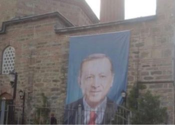 Τουρκία: «Εκλογές» με το πιστόλι στον κρόταφο