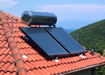 Άνοιξε η πλατφόρμα υποβολής αιτήσεων για ηλιακό θερμοσίφωνα