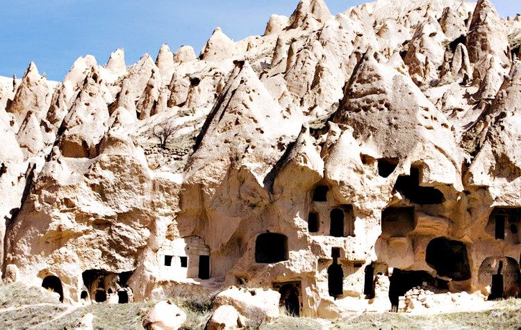Η μητέρα Καππαδοκία των ζωντανών μνημείων