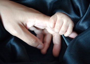 Εκδήλωση στο Δημαρχείο για τη μητρότητα