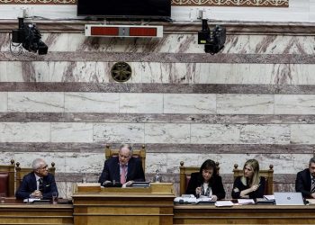 Πρόεδρος της Βουλής με 270 ψήφους ο Κ. Τασούλας