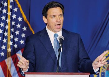 Ρον Ντεσάντις: Απέναντι στον Τραμπ