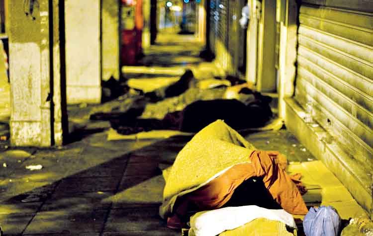 Eurostat: Στα όρια της φτώχειας