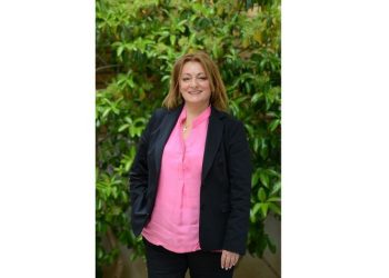 Ν. Κοσμοπούλου: «Η κοινωνία μας έχει ανάγκη από το καθαρό βλέμμα των υποψηφίων»