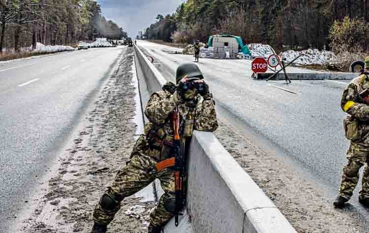 Ουκρανία: Στην «αγκαλιά» του ΝΑΤΟ