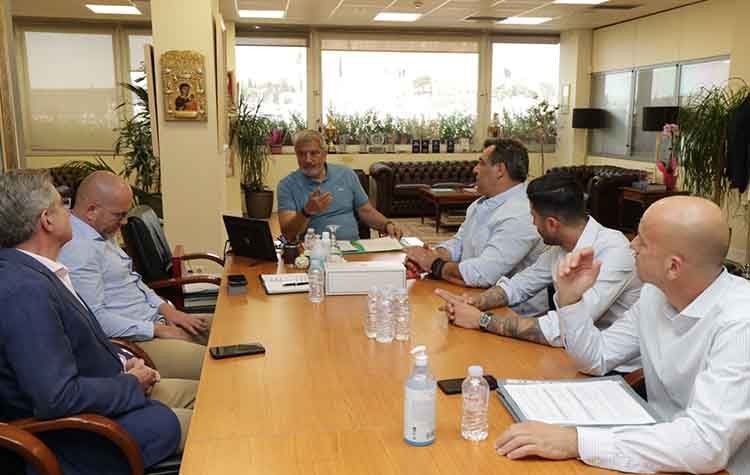 Περιφέρεια Αττικής: «Πρώτη φορά στην Ευρώπη, βιοαπόβλητα από τις λαϊκές θα γίνονται λιπάσματα»