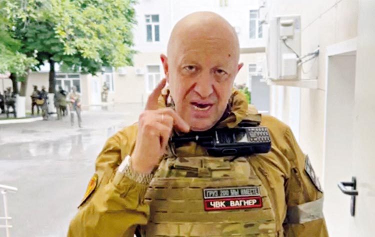 Ρωσία: «Αρκούδα» σε άμυνα