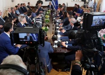 Συνεδρίασε το νέο υπουργικό συμβούλιο υπό τον πρωθυπουργό