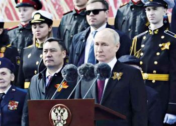 Πόλεμος στην Ουκρανία: Στα «νύχια» του Βλάντιμιρ Πούτιν