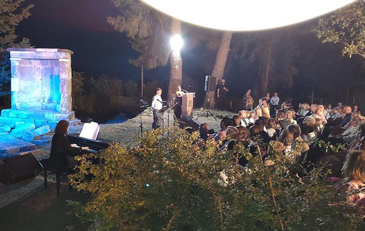 Μαγική βραδιά στα «Μικρά Διονύσια» με αφιέρωμα στη Μαρία Κάλλας (Βίντεο)