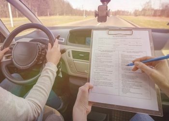 Περιφέρεια Αττικής: Αναβολή εξετάσεων οδήγησης την Παρασκευή 14/7, λόγω καύσωνα