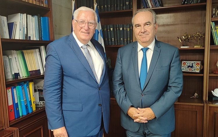 Η πολιτική επικαιρότητα βρέθηκε στην ατζέντα του Παναγιώτη Ιωάννου και του Νίκου Παπαθανάση