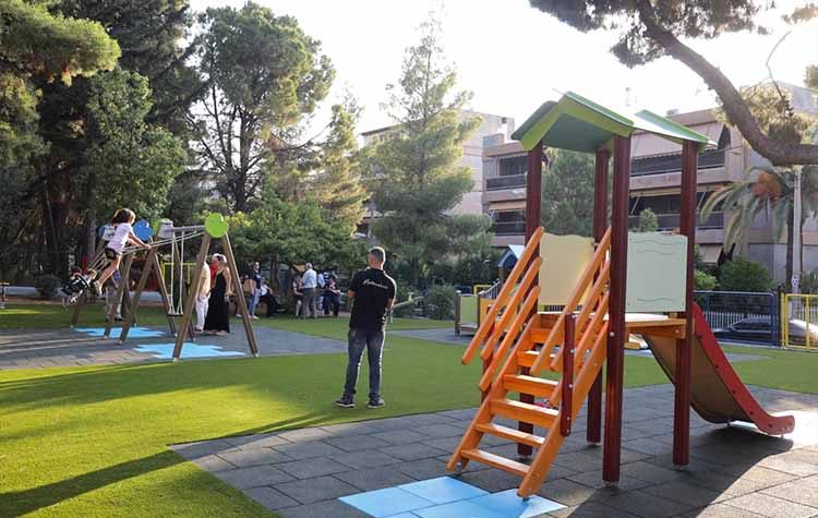 Άνοιξε η ανακαινισμένη παιδική χαρά στο πάρκο Αγίας Φιλοθέης