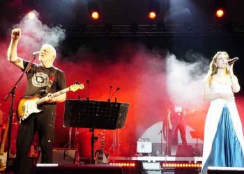 Λάμψη Νίκου Πορτοκάλογλου - Ρένας Μόρφη στο Αίθριο Θέατρο Αμαρουσίου