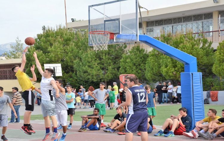 Ανοικτές οι αυλές σχολείων τον Ιούλιο για παιχνίδι και άθληση