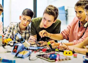 Ίδρυμα Vodafone: Αντιμετώπιση των ελλειμμάτων στις ψηφιακές δεξιότητες των παιδιών