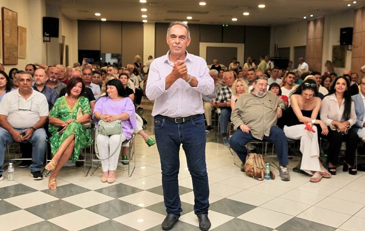 Με 214 υποψήφιους διεκδικεί την Περιφέρεια ο Γιώργος Ιωακειμίδης