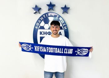 ΠΑΕ Κηφισιά: Επαγγελματικό συμβόλαιο υπέγραψε ο Γ. Κωνσταντακόπουλος