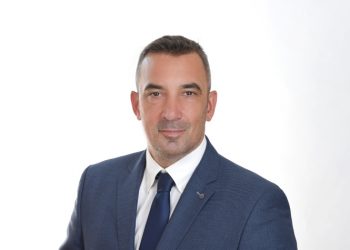 Δ. Τούτουζας: «H πίεση προμηνύει το πολιτικό σας τέλος, κύριε Αποστολόπουλε»