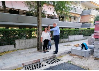 Αυτοψία Αμπατζόγλου σε αντιπλημμυρικά, αιχμές προς Περιφέρεια για το ρέμα Σαπφούς