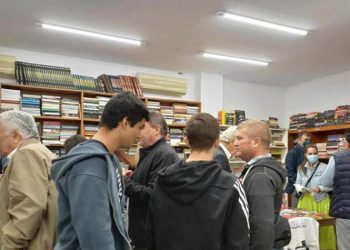 «Δράση»: Συνάντηση για μικρούς και μεγάλους «βιβλιοφάγους» στην αυλή της βιβλιοθήκης