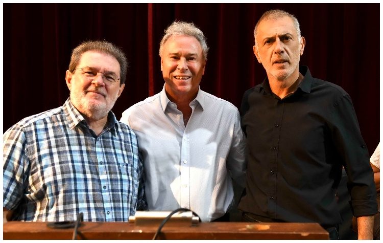 Ομιλία Γιάννη Σγουρού στον Πειραιά παρουσία του Δημάρχου Γιάννη Μώραλη και σημαντικών προσωπικοτήτων