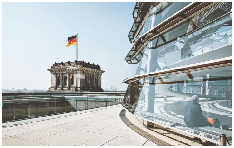 Γερμανία: Προτιμούν να μείνουν… σπίτι τους