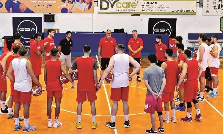 Elite League: Τριπλό μεταγραφικό χτύπημα για τον Πανερυθραϊκό