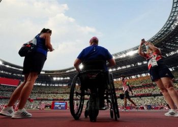 Μια εφαρμογή τής «Αναλογικής Συμπληρωματικότητας»