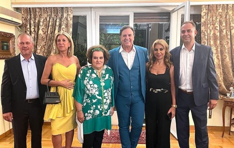 «Χαλάνδρι στο Φως»: Δεξίωση σε προξενείο προς τιμήν του Χ. Ρώμα