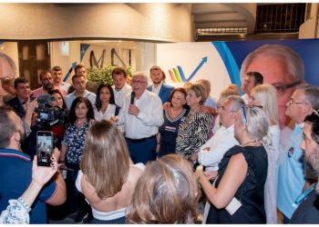 Θ. Αμπατζόγλου: «Οι συμπολίτες μας αξιολόγησαν θετικά το έργο μας και υπερψήφισαν το πρόγραμμά μας»