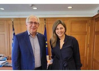 Συνάντηση Θ. Αμπατζόγλου με την υπουργό Κοινωνικής Συνοχής και Οικογένειας Σ. Ζαχαράκη