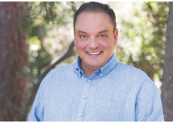 Χαράλαμπος Γ. Μπονάτσος στην «Α»: «Συμμετέχω για να υλοποιήσω  αυτά που οι πολίτες ζητούν»