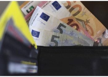 Déjà vu, Ωροσκόπια και Κεφάλαιο