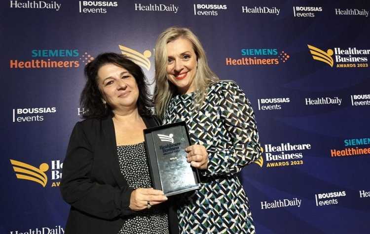 «Χρυσό βραβείο» για τις Μαίες Αγίας Παρασκευής