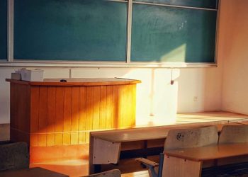 Ένωση Γονέων: «Χάνονται 464 ώρες κάθε εβδομάδα σε Γυμνάσια και Λύκεια»