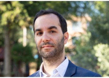 Βασίλης Αρχιμανδρίτης: «Στη σωστή πλευρά της ιστορίας οι λαοί που αγωνίζονται ενάντια στην εκμετάλλευση»