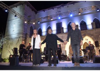 Καθήλωσε το μουσικόφιλο κοινό η συναυλία του Σταύρου Ξαρχάκου