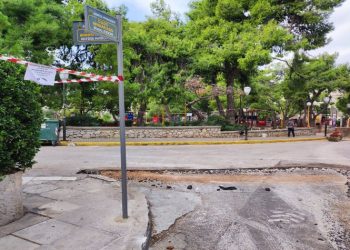 Ξεκίνησαν τα έργα ανάπλασης και στην πλατεία Μανδηλαρά
