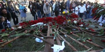 Με την πορεία κορυφώνονται οι εκδηλώσεις για την 50η επέτειο της εξέγερσης του Πολυτεχνείου