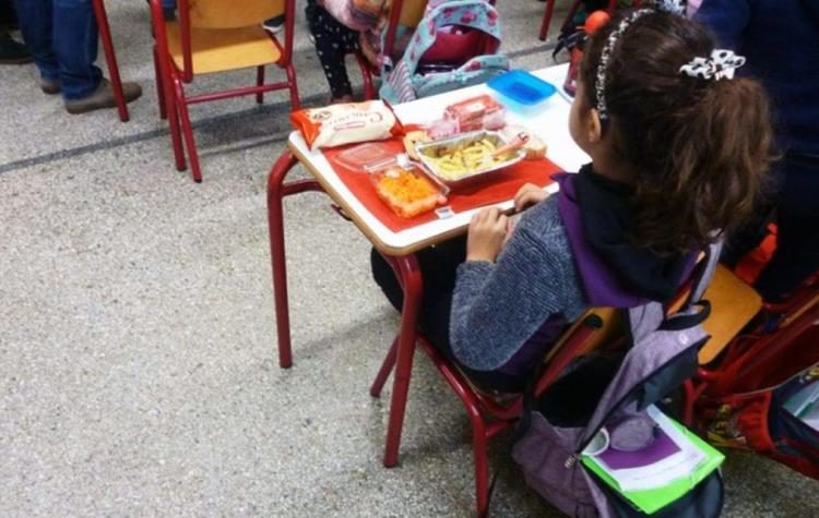 Ένωση Γονέων: «Χωρίς τραπεζοκόμους και υποδομές σίτισης τα σχολεία»