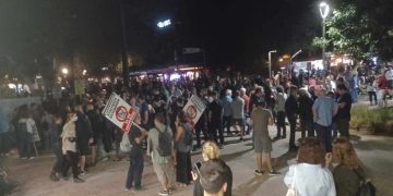 Σε ήρεμο κλίμα πραγματοποιήθηκαν οι αντιφασιστικές συγκεντρώσεις σε Ηράκλειο και Νέα Ιωνία