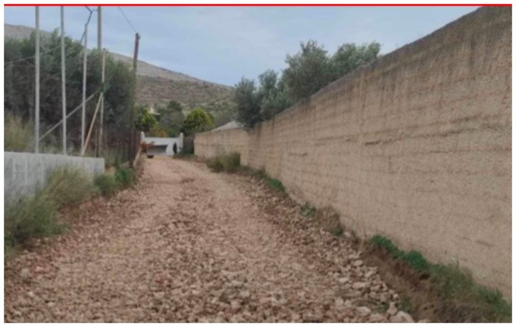 Ξεκίνησε το έργο αποκατάστασης αγροτικών δρόμων στο Δήμο Λαυρεωτικής