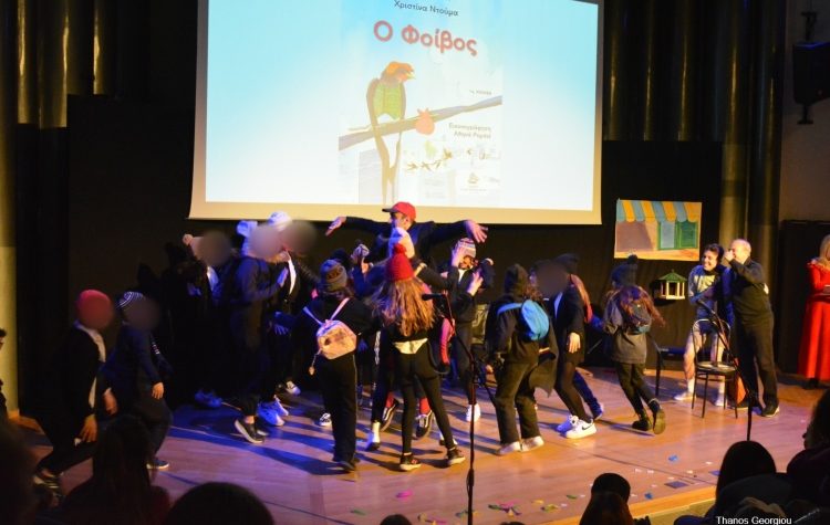 Θεατρική «αγκαλιά» αγάπης για τον Θοδωρή Ντούμα