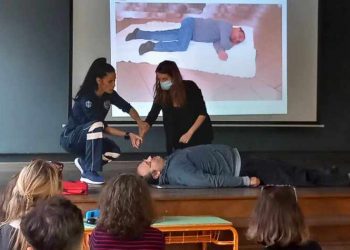 8o Δημοτικό Σχολείο: Πολύτιμο σεμινάριο πρώτων βοηθειών