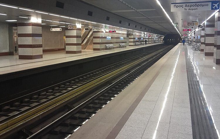 Νεκρός 50χρονος που έπεσε στις γραμμές του μετρό «Αγία Παρασκευή»
